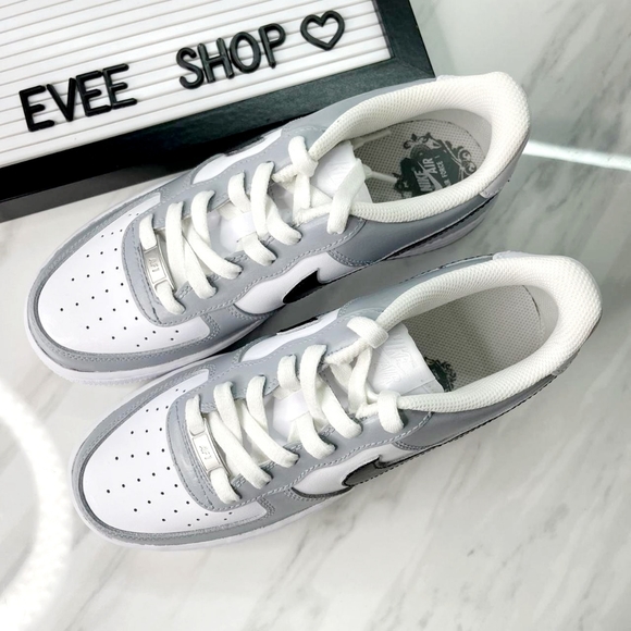 Custom Nike Air Force 1 🤍🖤 🖤 - Picture 2 of 4